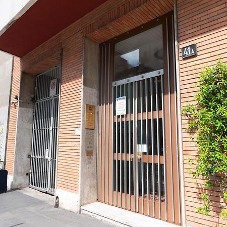 Modern & Stylish Near Isola & Central Station Milan Exterior photo